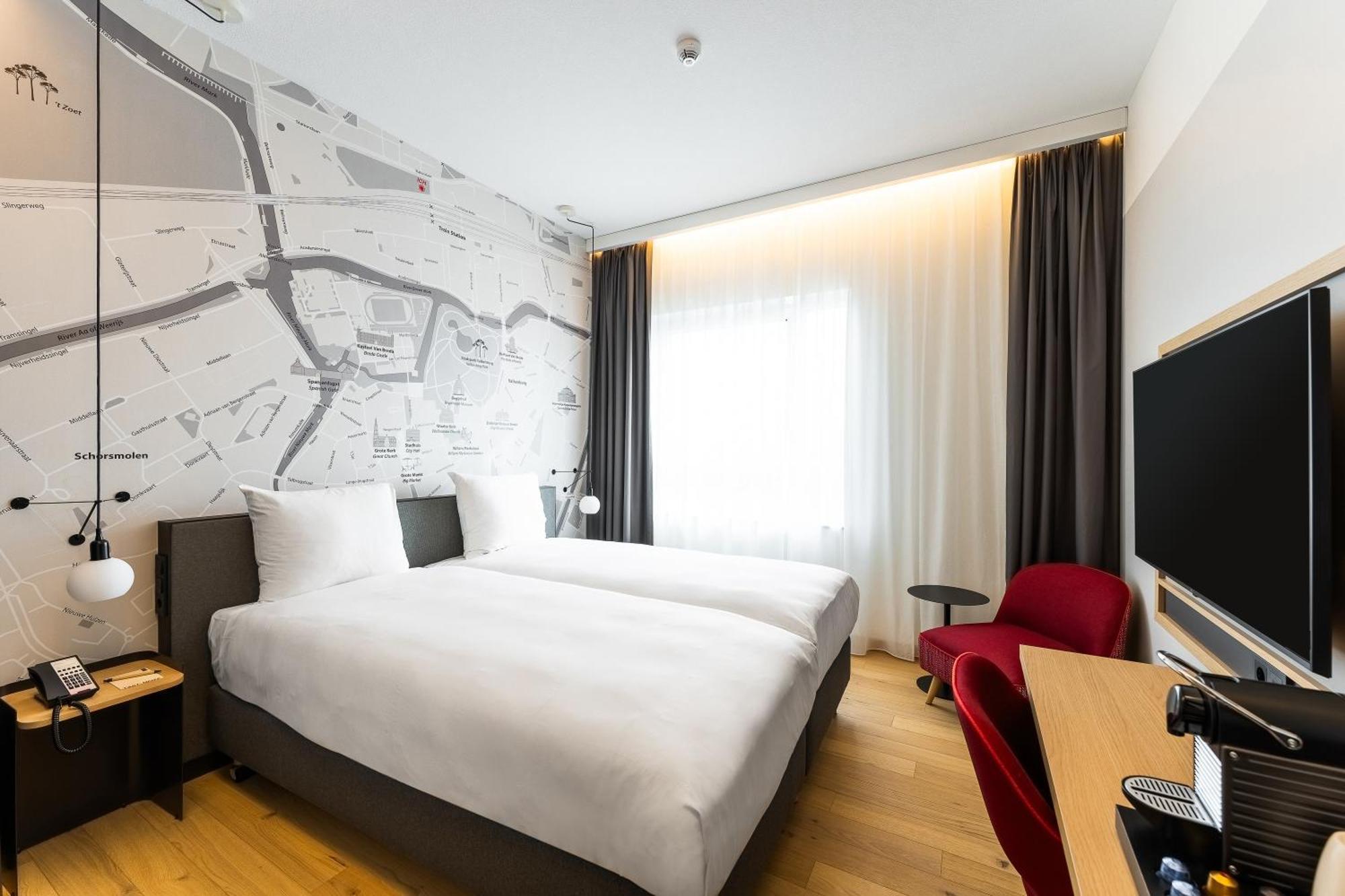 Intercityhotel เบรดา ภายนอก รูปภาพ