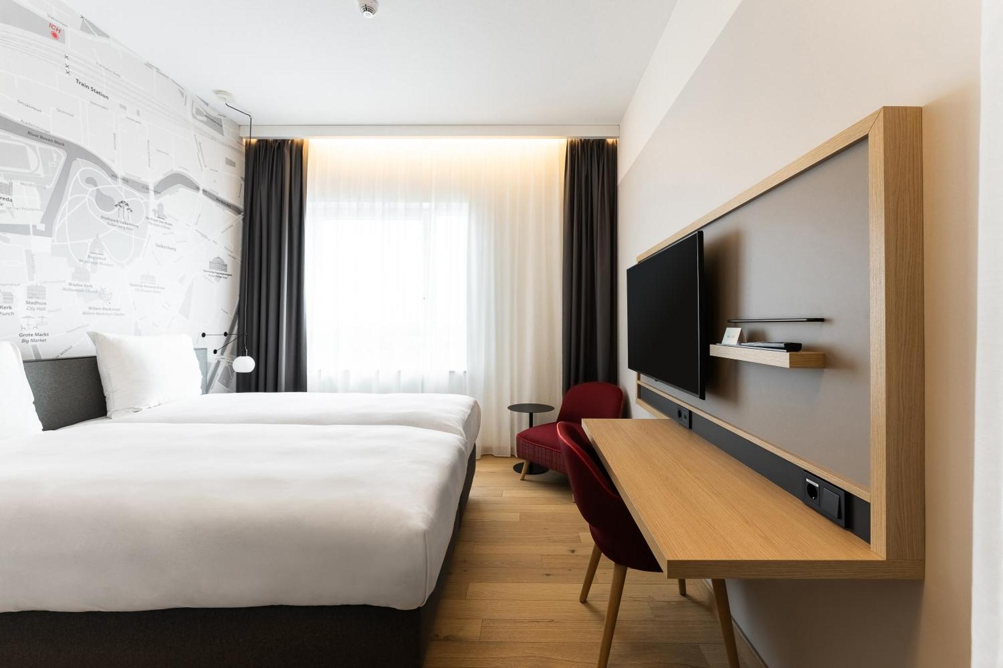 Intercityhotel เบรดา ภายนอก รูปภาพ